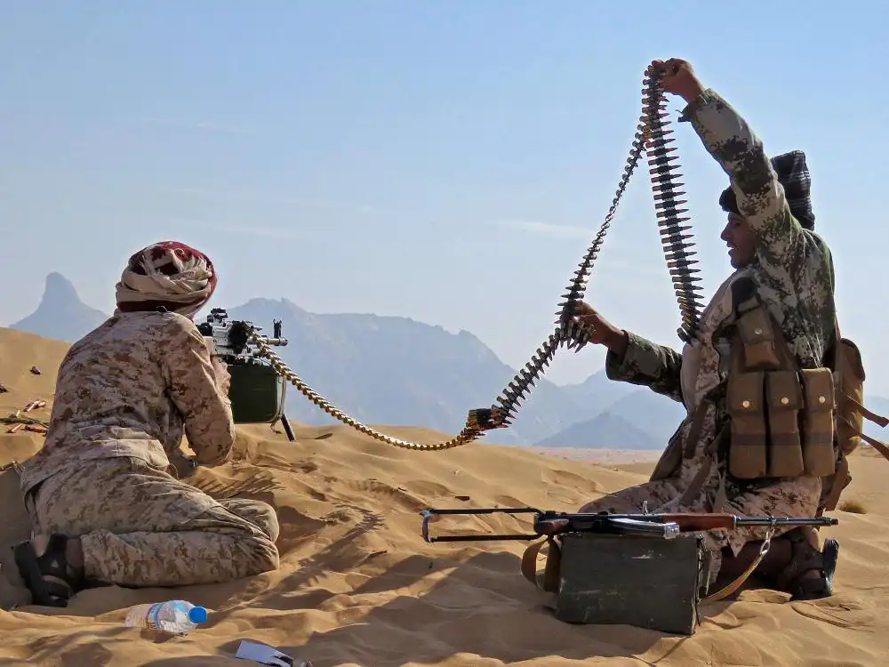 The armed forces thwart extensive Houthi attacks in the south and west of Marib, inflicting heavy losses on them.