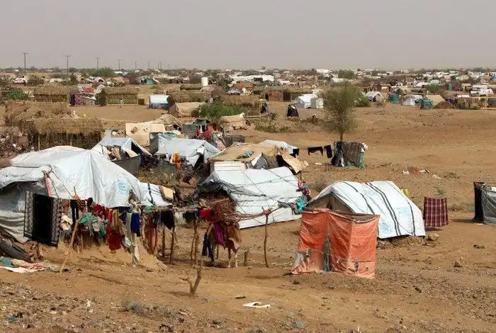 بیش از ۶۰۰ غیرنظامی کشته و زخمی و ۲۰۰ هزار نفر در یک ماه از تشدید حملات حوثی‌ها آواره شدند.