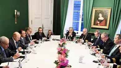 رئيس مجلس القيادة: إنهاء الإرهاب الحوثي يتطلب من المجتمع الدولي إعادة تعريف الجماعة كتهديد دائم وليس مؤقت