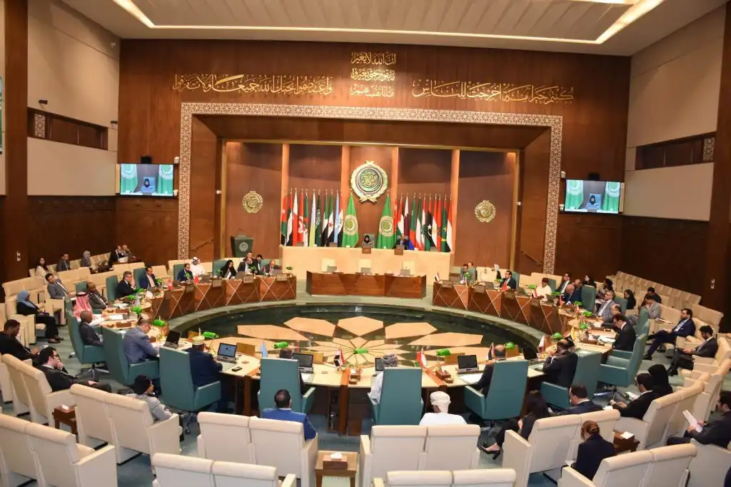 اليمن يشارك في الاجتماع التمهيدي للتحضير للاجتماع الوزاري العربي–الأوروبي السادس