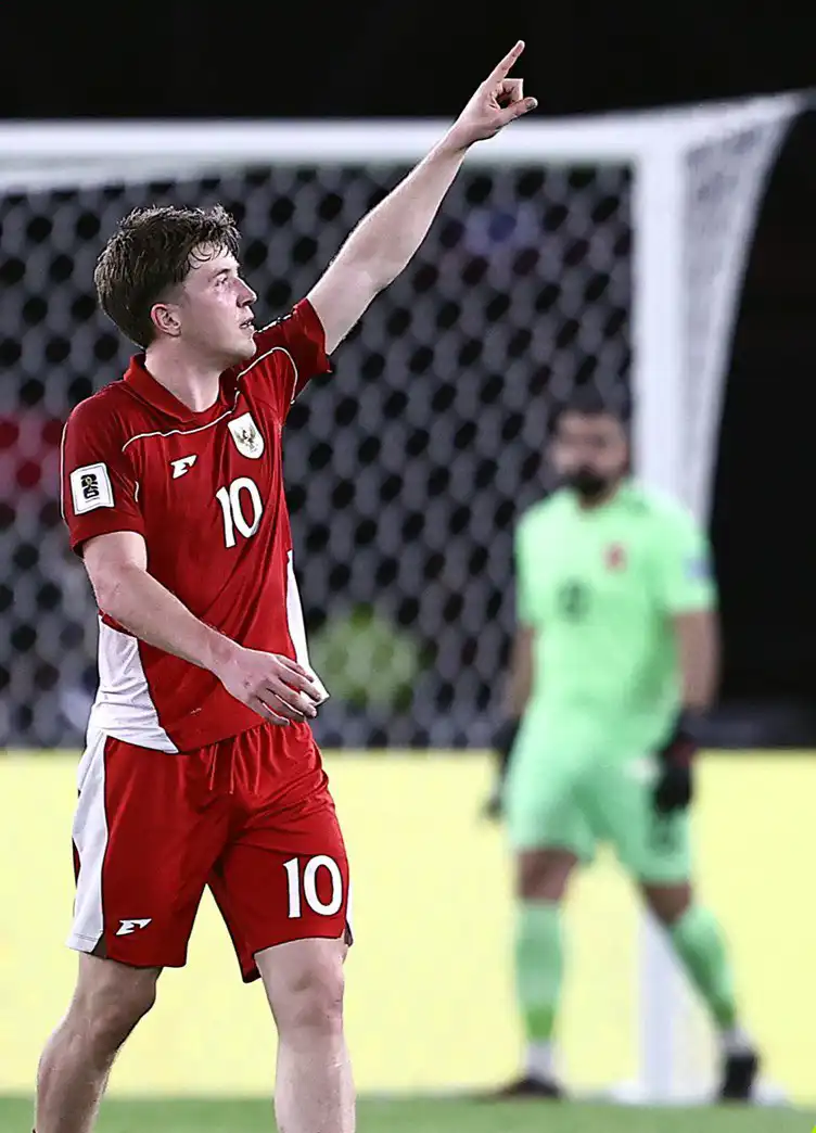 منتخب البحرين يفقد فرصة التأهل المباشر لكأس العالم بخسارته في إندونيسيا