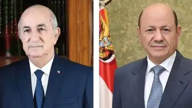 رئيس مجلس القيادة يهنئ بذكرى استقلال الجزائر