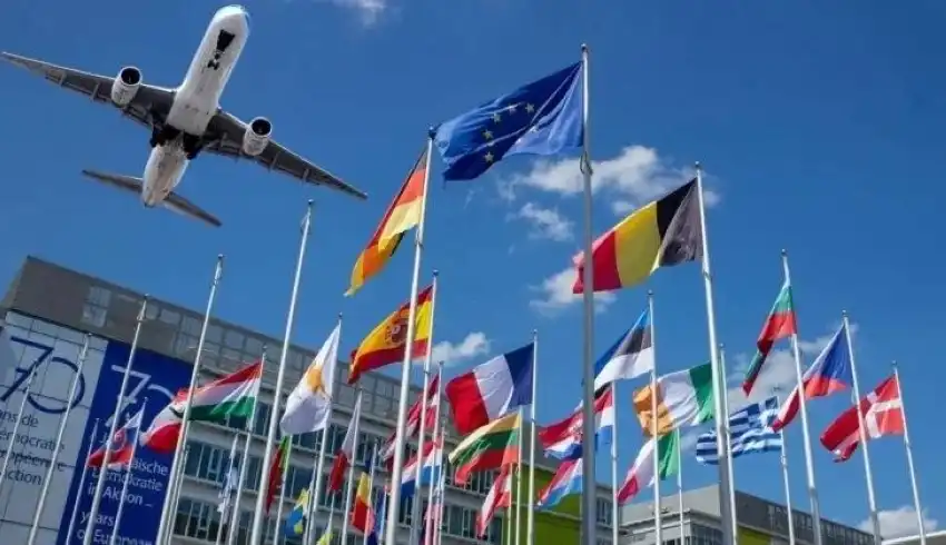 🌍 أوروبا تبدأ تطبيق نظام الدخول والخروج الرقمي (EES) في 12 أكتوبر