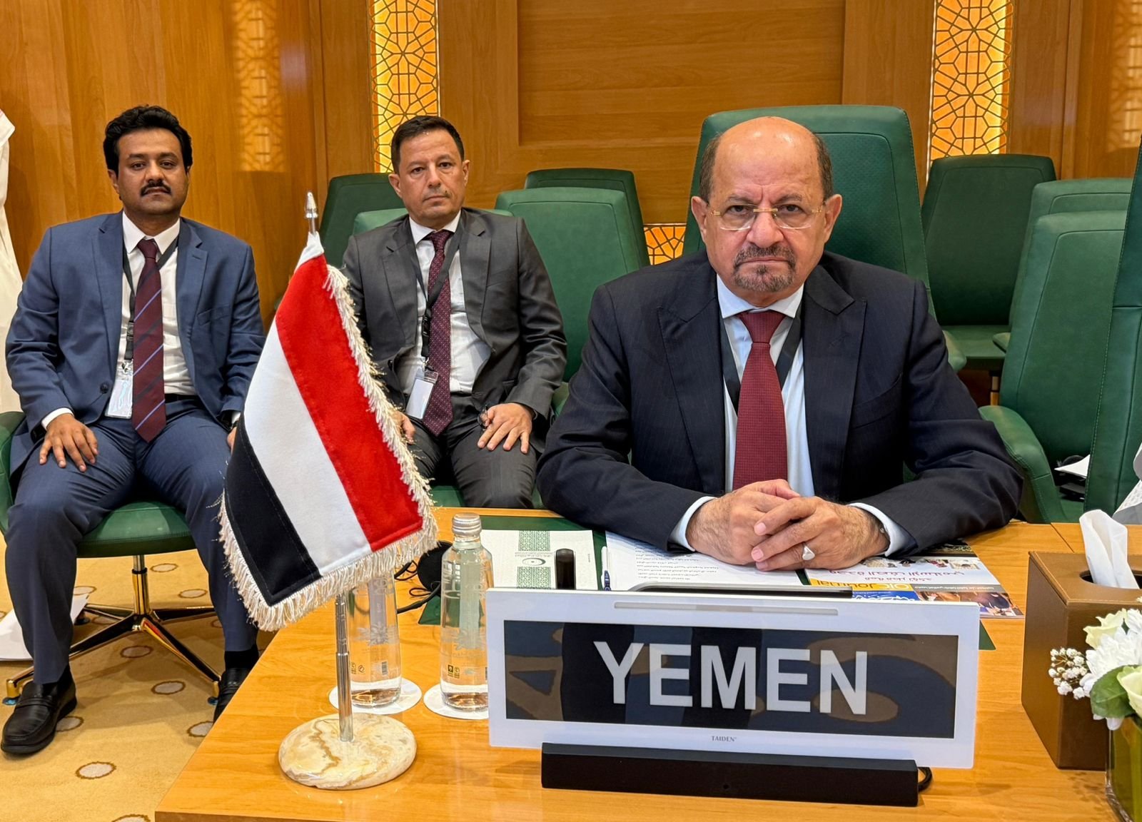 اليمن تشارك في اجتماع استثنائي لمجلس وزراء خارجية الدول الاعضاء في منظمة التعاون الإسلامي