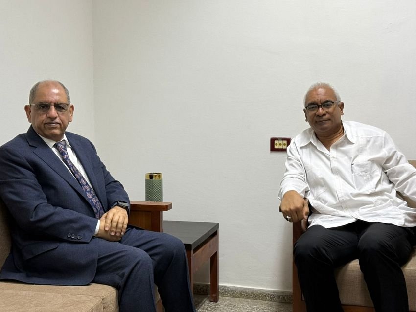 سفير اليمن في كوبا يبحث مع الخارجية الكوبية تعزيز العلاقات الثنائية