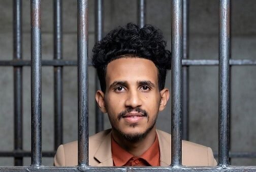 إب.. مليشيا الحوثي الإرهابية تختطف المصور ياسر حسن