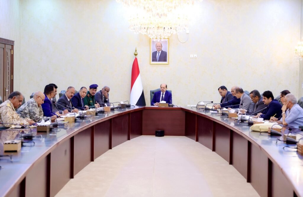 رئيس الوزراء وزير الخارجية يرأس اجتماعاً للجنة العليا لمكافحة التهريب