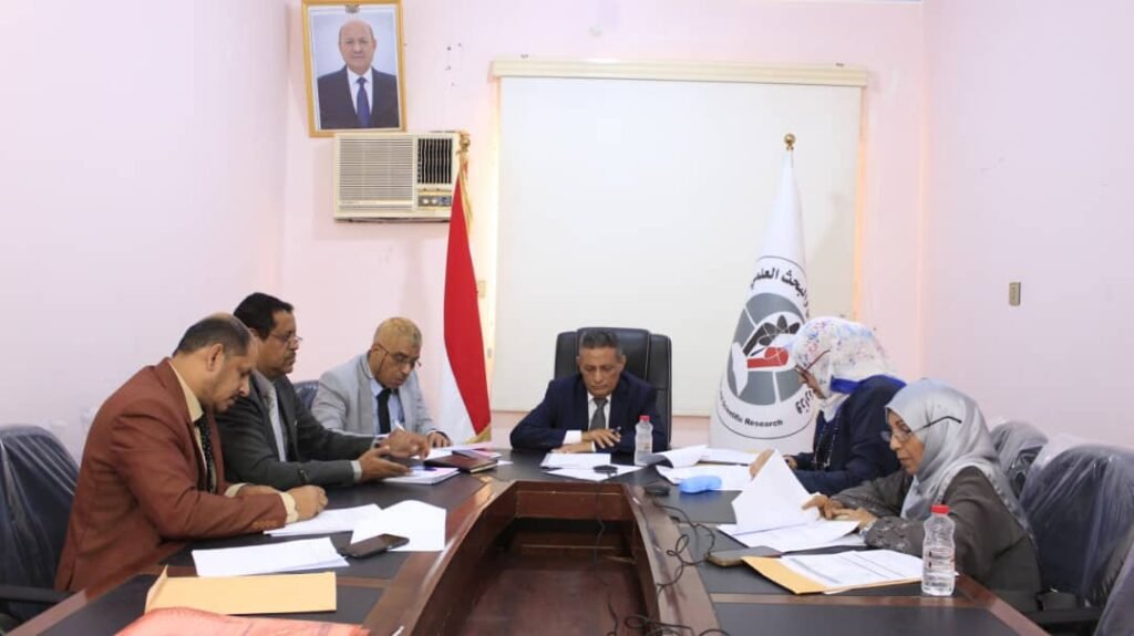 وزير التعليم العالي يعقد الاجتماع الرابع للجنة مراجعة البرامج والكليات في الجامعات الحكومية