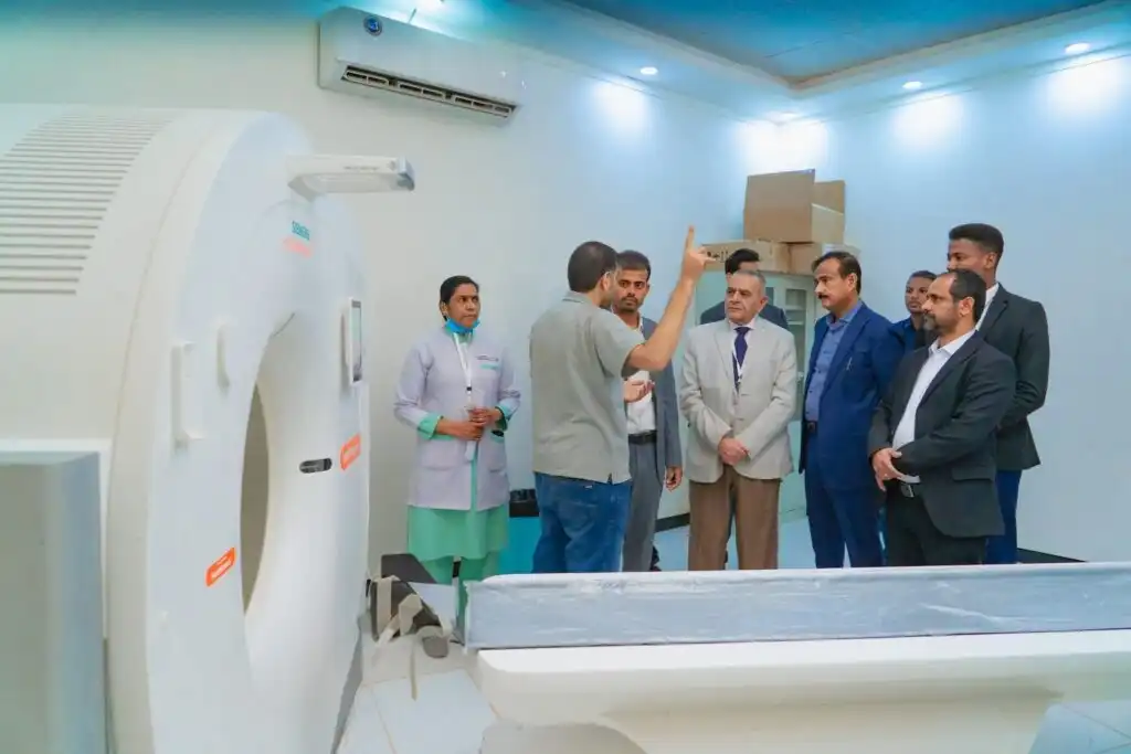 محافظ شبوة يدشن وحدتي الرنين المغناطيسي والأشعة المقطعية