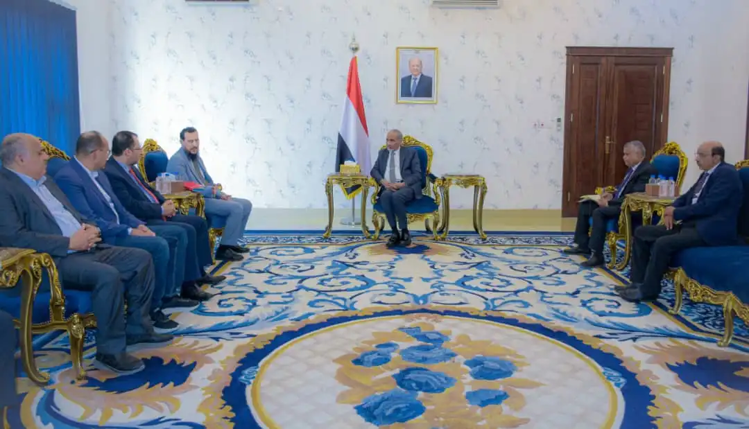 Council member Mahmoud Al-Sabihi emphasizes the need to intensify efforts to address electricity issues.