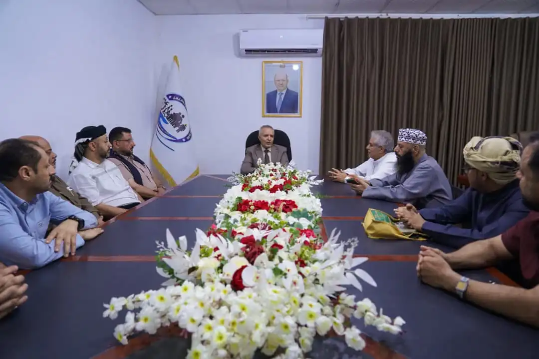 The Minister of Social Affairs boosts job opportunities in the gold and jewelry sector to enhance economic development.