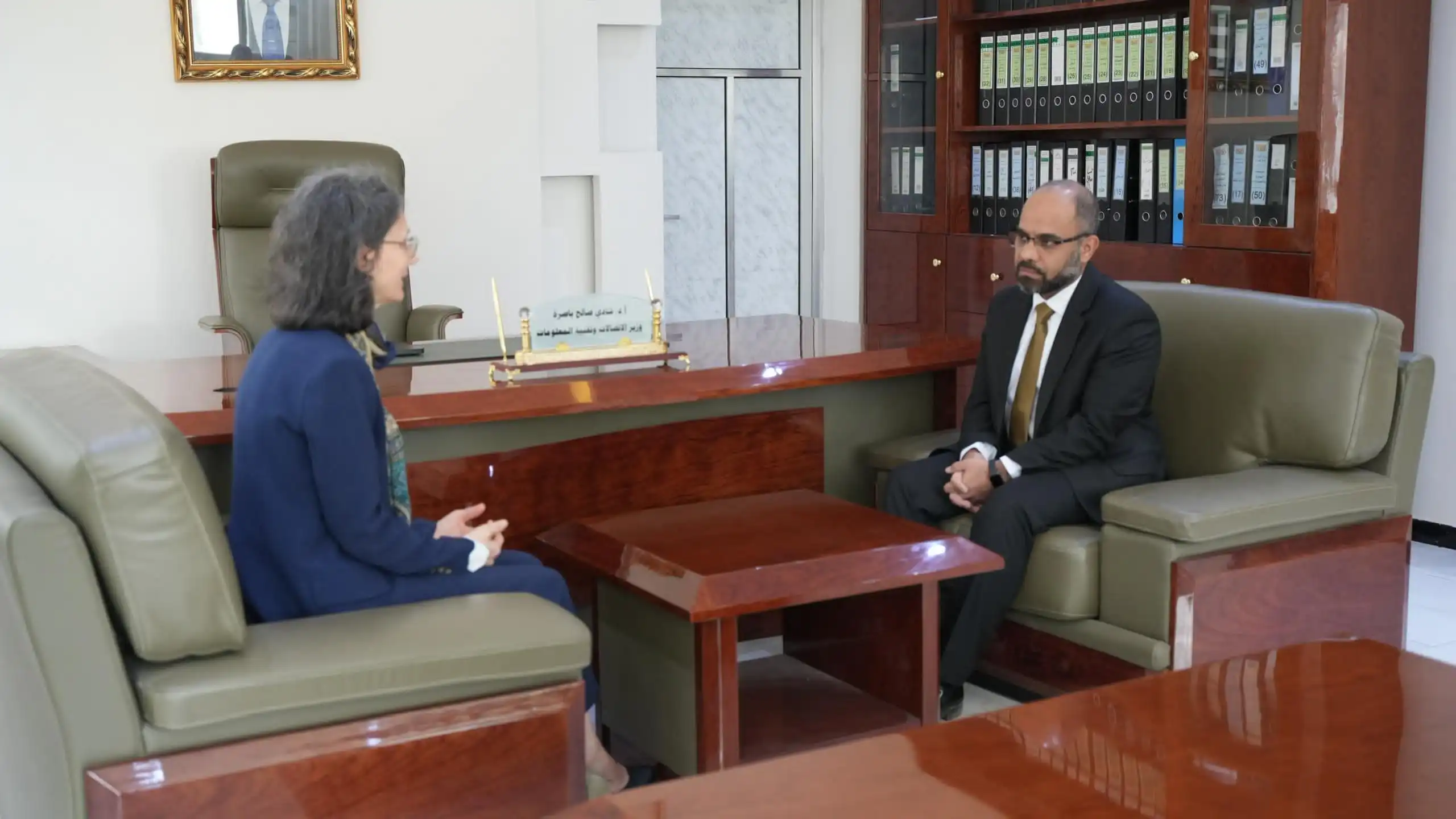 The Minister of Communications discusses with the French Ambassador support for developing the telecommunications sector and institutional building.