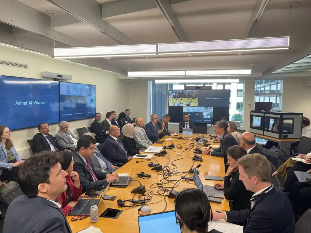 الوفد الحكومي يناقش مع مجموعة البنك الدولي مشاريع حيوية للسنة المالية 2026