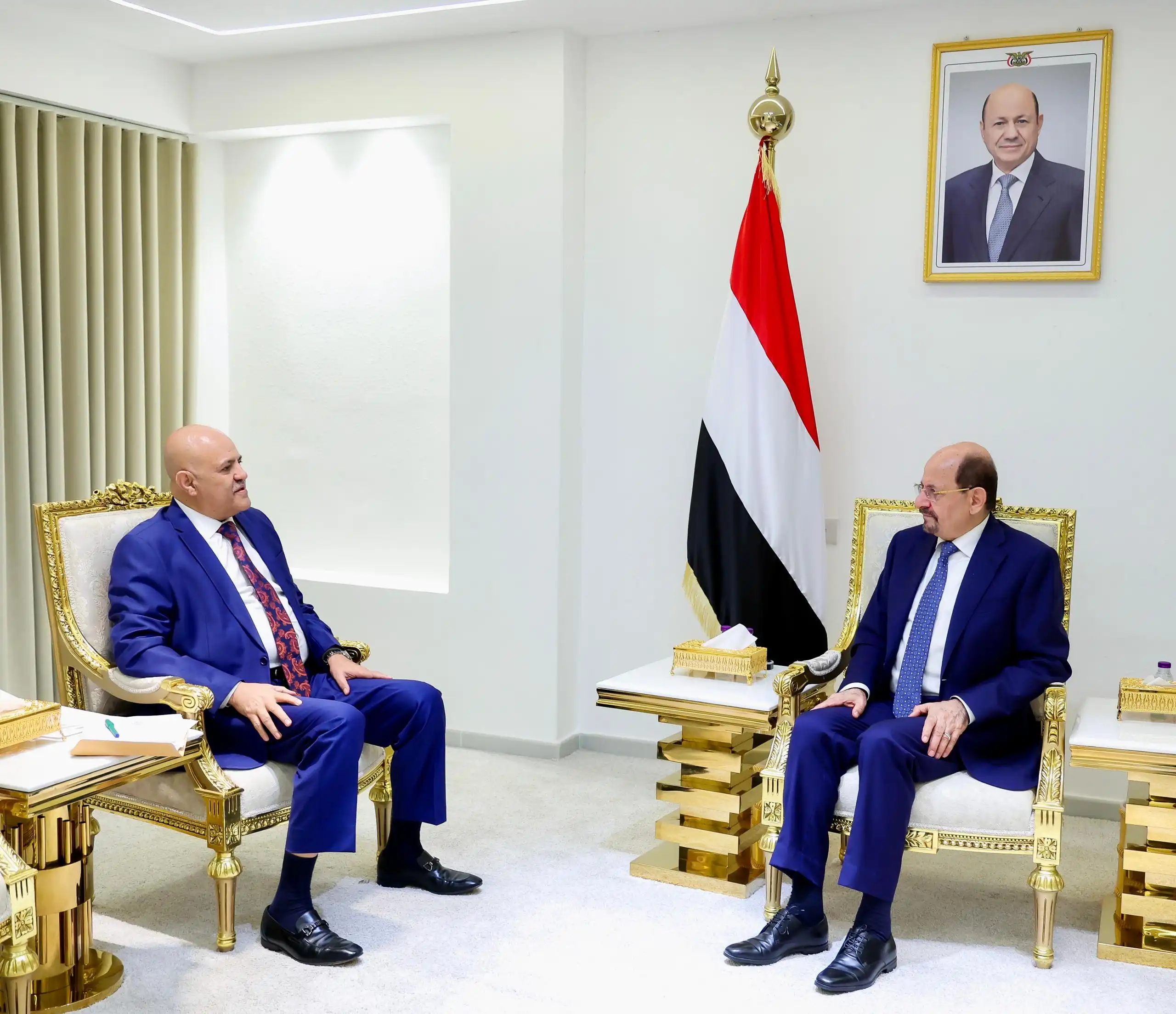 Le Premier ministre ordonne de traiter les dégâts des inondations à Taëz et insiste sur l'aide aux sinistrés.