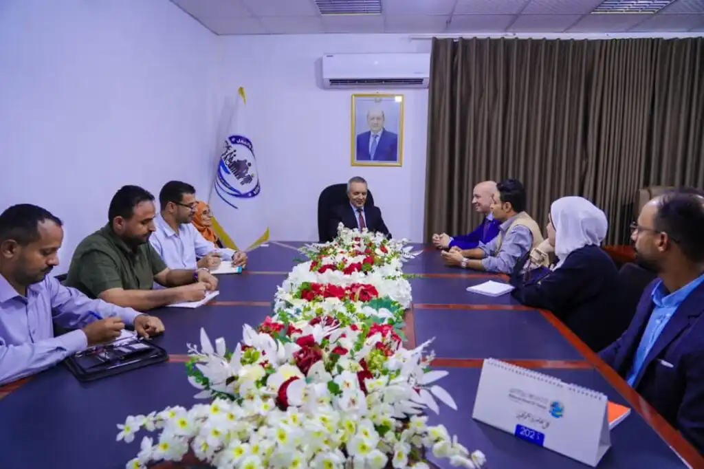 وزير الشؤون الاجتماعية والعمل يبحث مع صندوق الأمم المتحدة للسكان تعزيز الشراكة وتطوير البرامج الإنسانية والتنموية