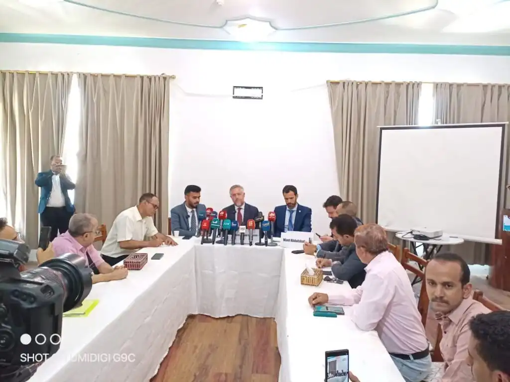 سفير الاتحاد الأوروبي: تعز تجسّد التنوع الحضاري وتحظى بدعم أوروبي لجهود التعافي والتنمية