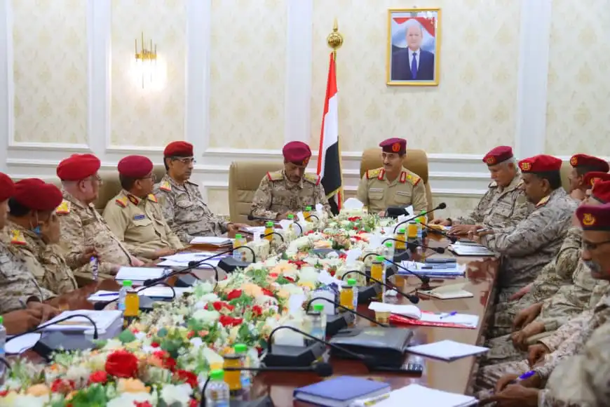 The Defense Minister chaired a strategic meeting for the Logistics Support Authority in Aden.