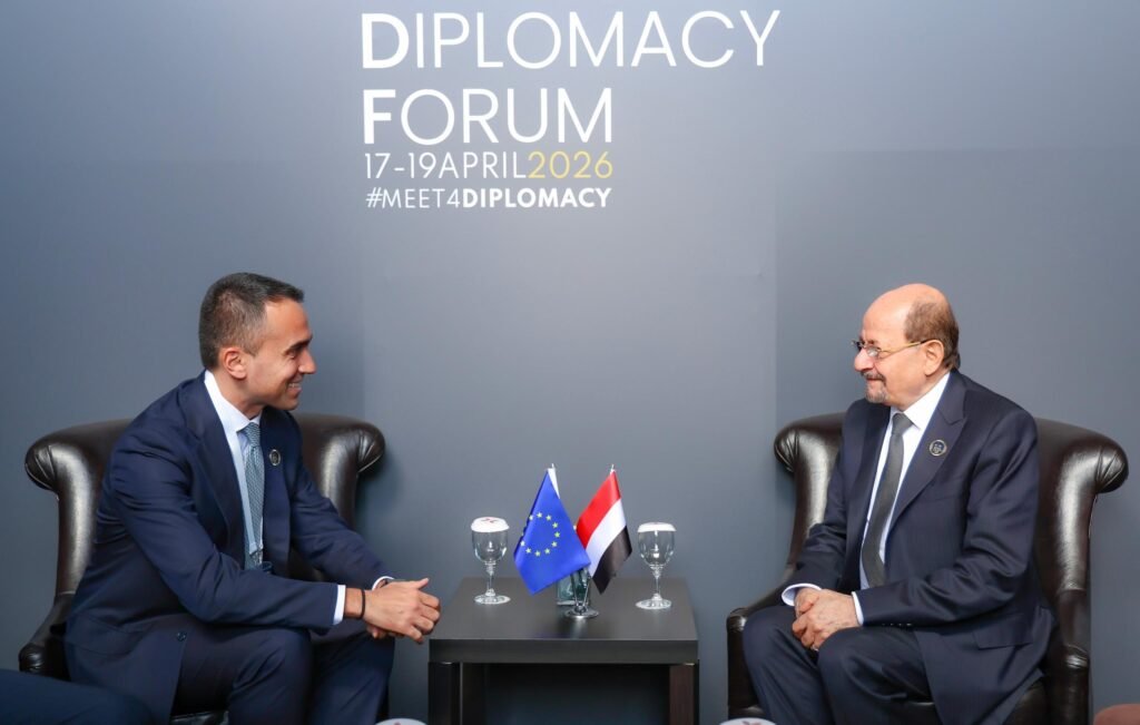 رئيس الوزراء وزير الخارجية يلتقي ممثل الاتحاد الأوروبي الخاص بالخليج لتعزيز التعاون المشترك