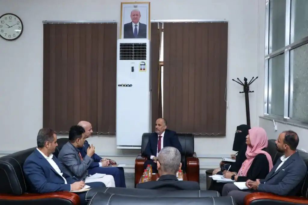 وزير المالية يبحث مع ممثل صندوق الأمم المتحدة للسكان دعم الأولويات الاقتصادية