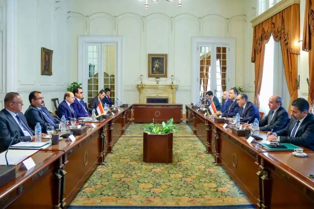 رئيس الوزراء وزير الخارجية يترأس مع وزير الخارجية المصري الدورة التاسعة للحوار الاستراتيجي اليمني المصري
