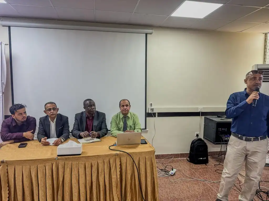 Début d'une formation sur l'évaluation de la résilience des agriculteurs et éleveurs face au changement climatique.
