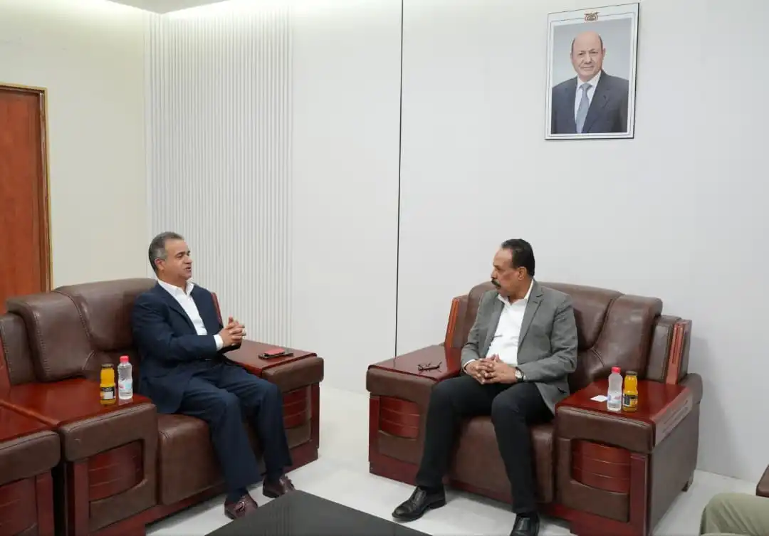 The Minister of Works discusses ways to enhance joint cooperation with the Libyan ambassador.
