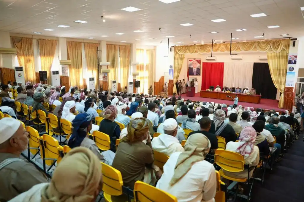 عضو مجلس القيادة الخنبشي يترأس لقاءً موسعاً بسيئون لمناقشة مسودة تأسيس المجلس التنسيقي الأعلى للقوى والمكونات الحضرمية
