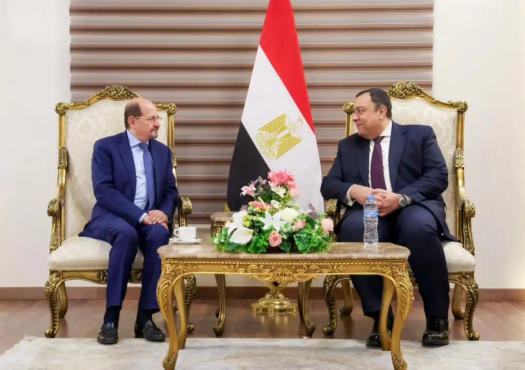 The Prime Minister and Foreign Minister arrives in Cairo to participate in the ninth session of the Yemeni-Egyptian strategic dialogue.