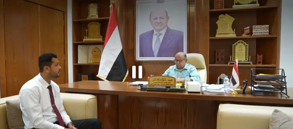 عضو مجلس القيادة الرئاسي محافظ حضرموت يطّلع على أوضاع مختبرات الصحة العامة المركزي