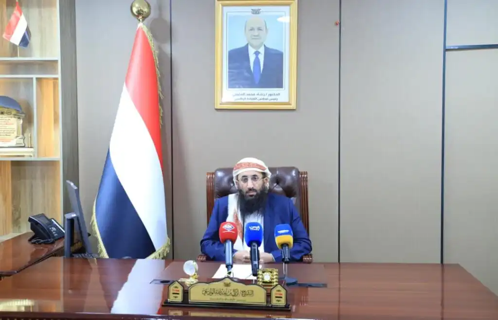 وزير الأوقاف يعلن اكتمال تفويج حجاج اليمن إلى الأراضي المقدسة