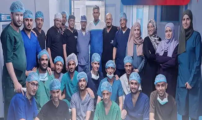 أطباء يمنيون ينجحون في إجراء أول ثلاث عمليات زراعة كبد في تعز