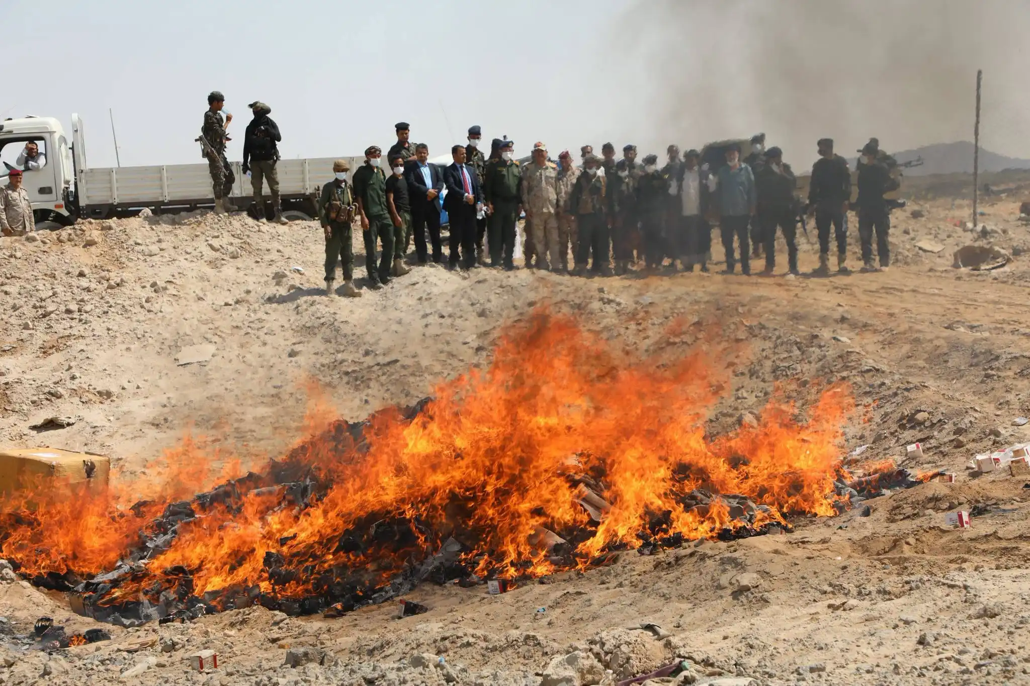 Marib police destroy one million drug capsules and affirm their commitment to pursuing trafficking networks.