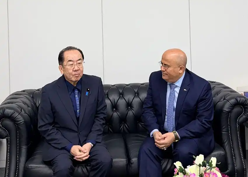 L'ambassadeur al-Sanini loue le rôle de l'Association parlementaire yéménite-japonaise dans le renforcement de la coopération bilatérale.