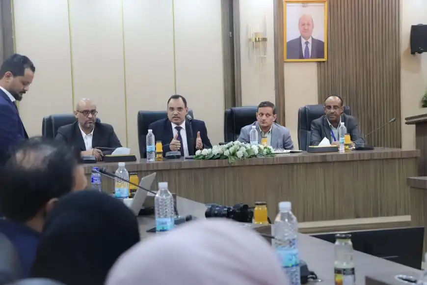 وزیر کشاورزی، نشست هماهنگی بلوک امنیت غذایی و کشاورزی را در عدن افتتاح کرد.
