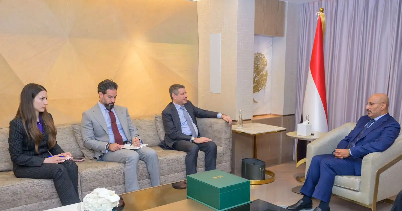 Council member Tariq Saleh meets with the U.S. ambassador to mark the conclusion of his tenure.