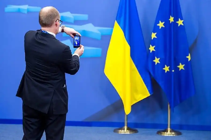 L'Ukraine entame officiellement des négociations pour rejoindre l'Union européenne.