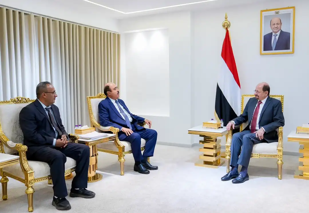 Le Premier ministre et ministre des Affaires étrangères s'informe des enjeux et de la situation des habitants de la province d'Ibb.