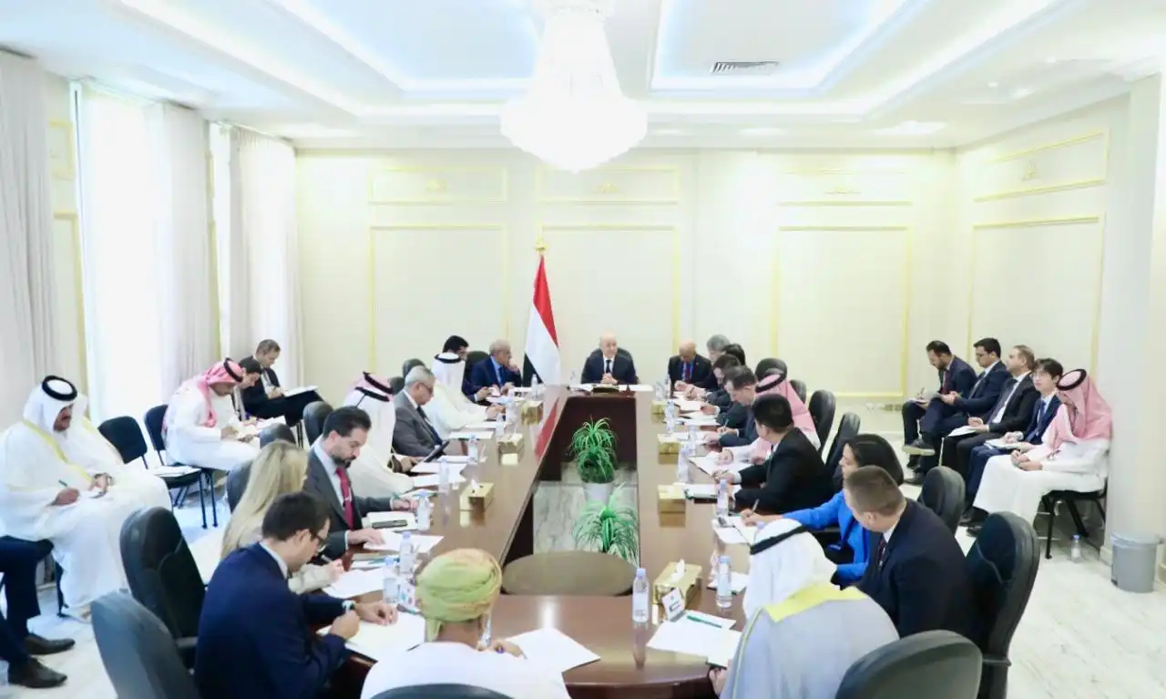 Le président du Conseil de direction : Le vol du Corps des gardiens de la révolution vers Sanaa est une violation flagrante de la souveraineté yéménite.