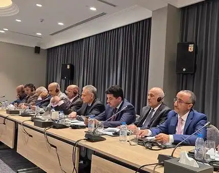 Début des réunions entre le gouvernement et la mission du FMI pour discuter du programme de surveillance par les experts du Fonds.