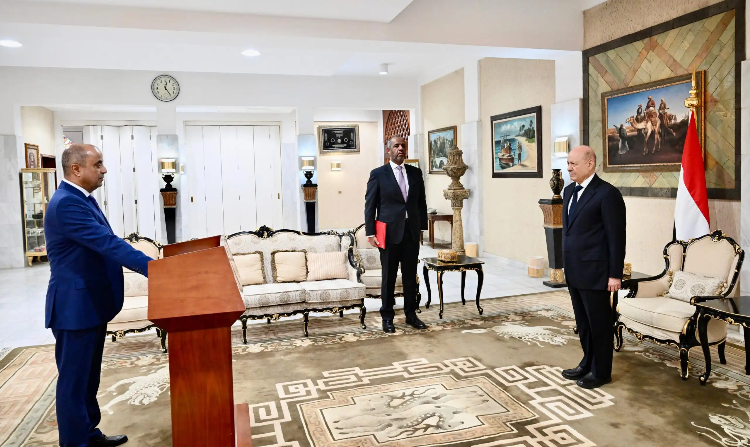 The Yemeni ambassador to Saudi Arabia took the oath of office before the President of the Presidential Leadership Council.