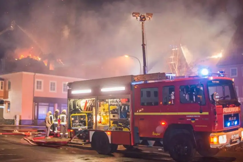 Un incendie à l'hôpital de Ludwigslust fait 34 blessés et entraîne une situation d'urgence.