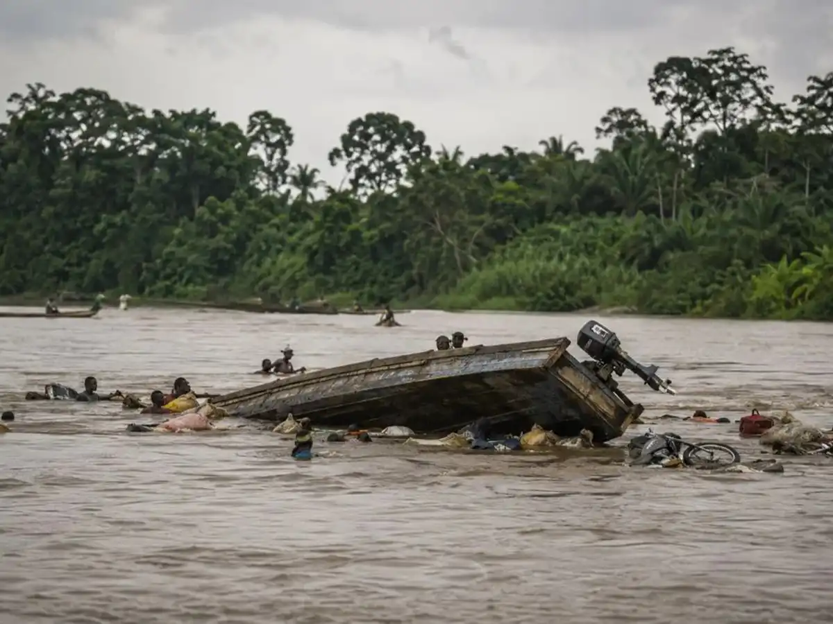 A student boat capsized in the Democratic Republic of Congo, resulting in 20 fatalities.