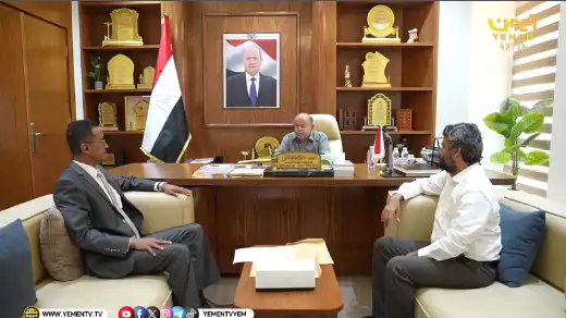 Le membre du Conseil de direction, Salem Al-Khanbashi, ordonne une enquête sur une cargaison de sucre suspectée de contamination.