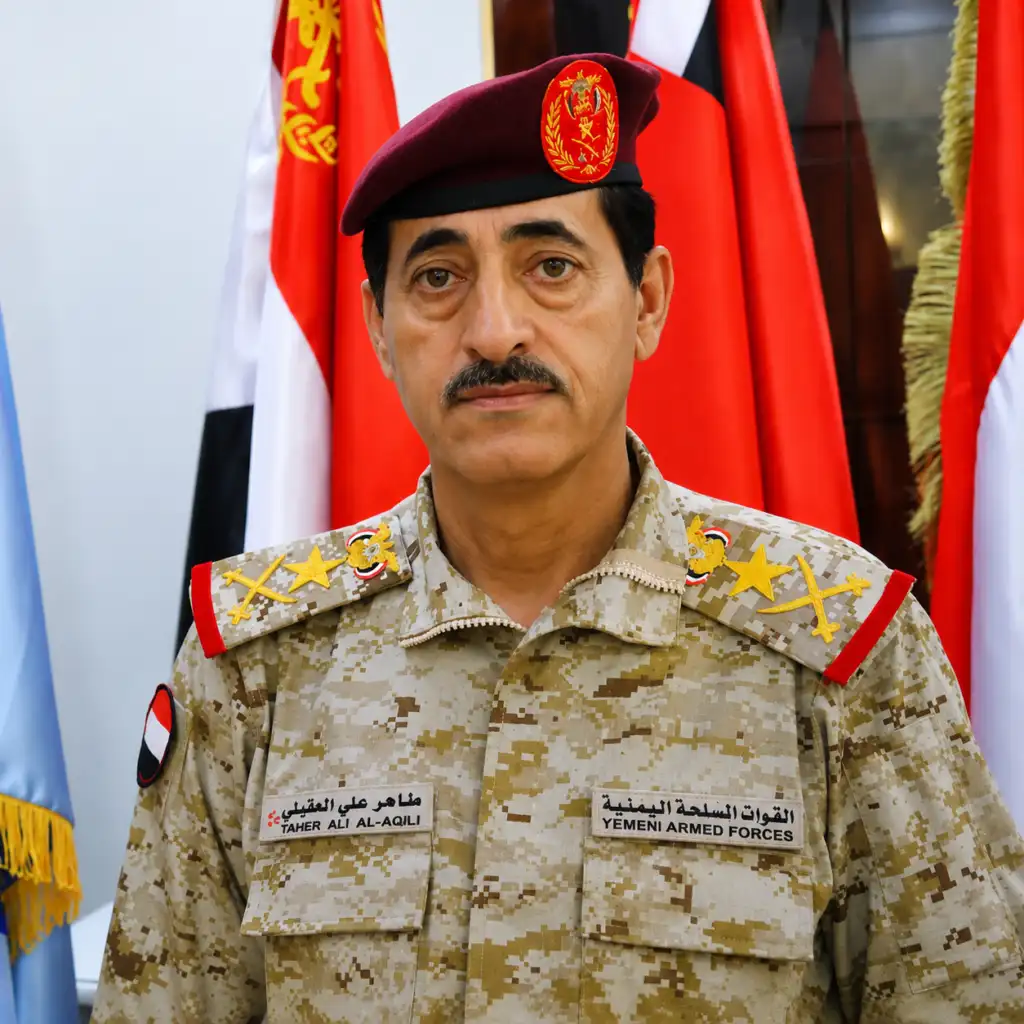 Defense Minister: We will confront and address hostile aircraft violating Yemeni airspace using all available means.
