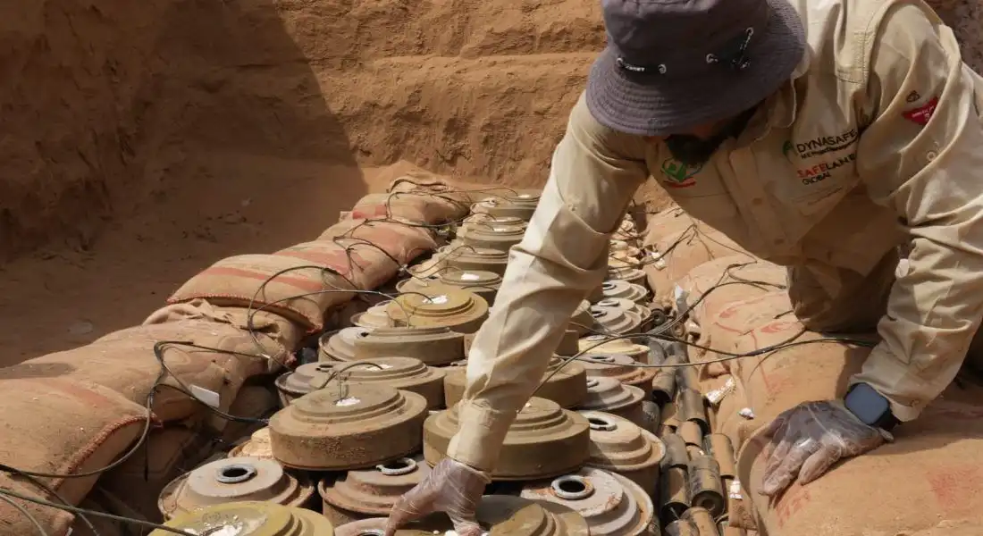 Le projet "Masan" a détruit 8 412 mines et munitions non explosées à Midi et Abyan.