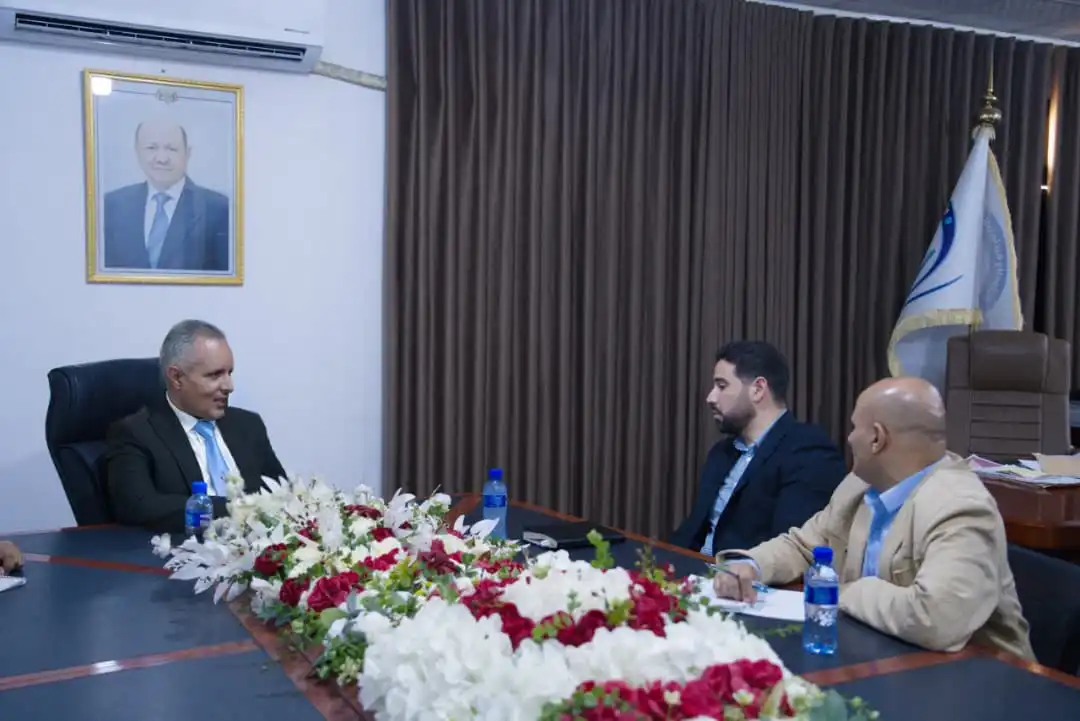 Le ministre des Affaires sociales discute avec l'UNICEF des préparatifs pour la conférence internationale sur la protection de l'enfant.