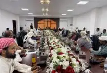 محافظ لحج يلتقي أئمة وخطباء الحَوطَة وتُبَن ويحث على تحصين المجتمع ومواجهة الفكر الحوثي