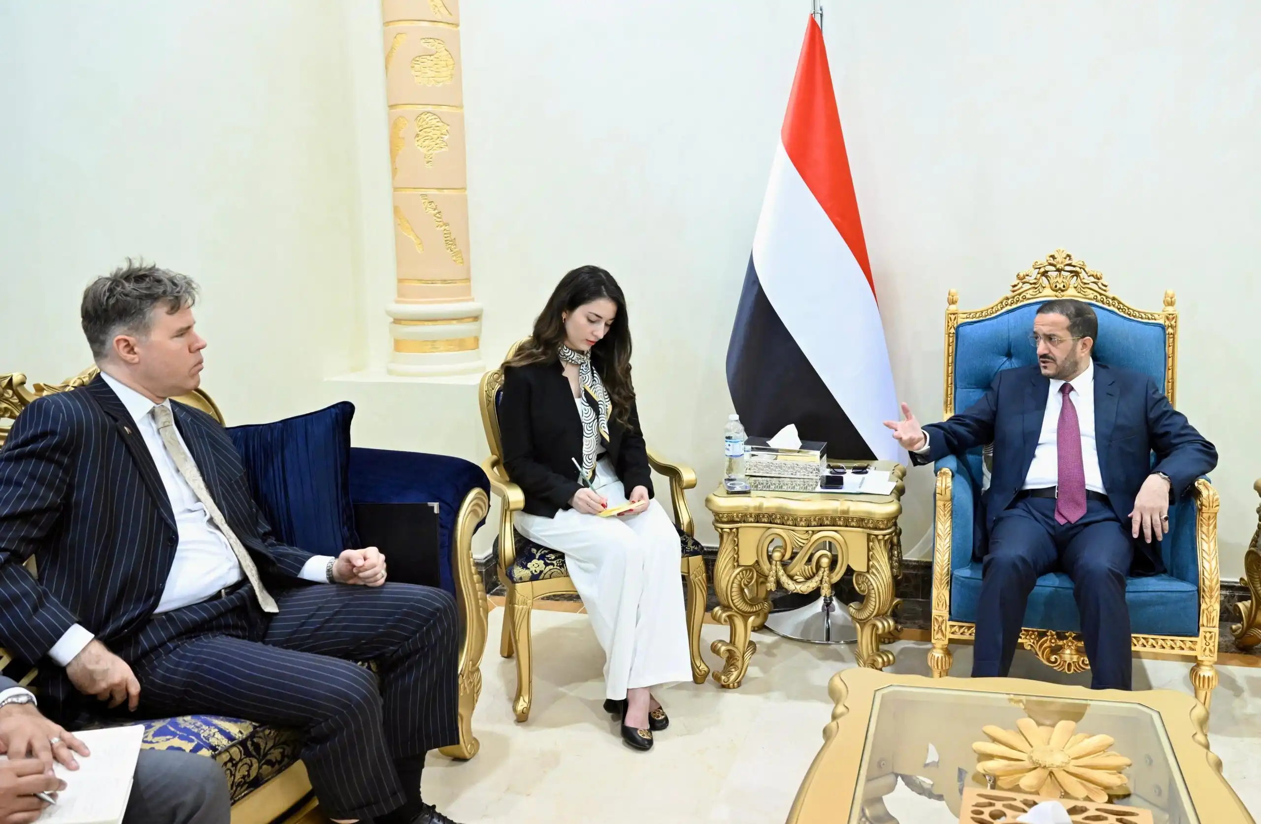 Le membre du Conseil présidentiel, Othman Majli, rencontre le chargé d'affaires de l'ambassade américaine.