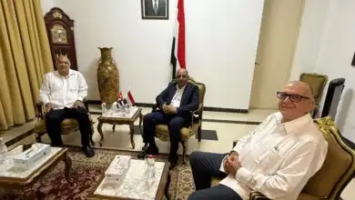 سفير اليمن في كوبا يبحث تعزيز العلاقات الثنائية ومستجدات الأوضاع