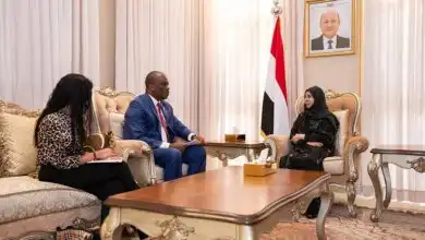 وزيرة الخارجية تبحث مع سفير جنوب أفريقيا تعزيز العلاقات الثنائية والتنسيق السياسي